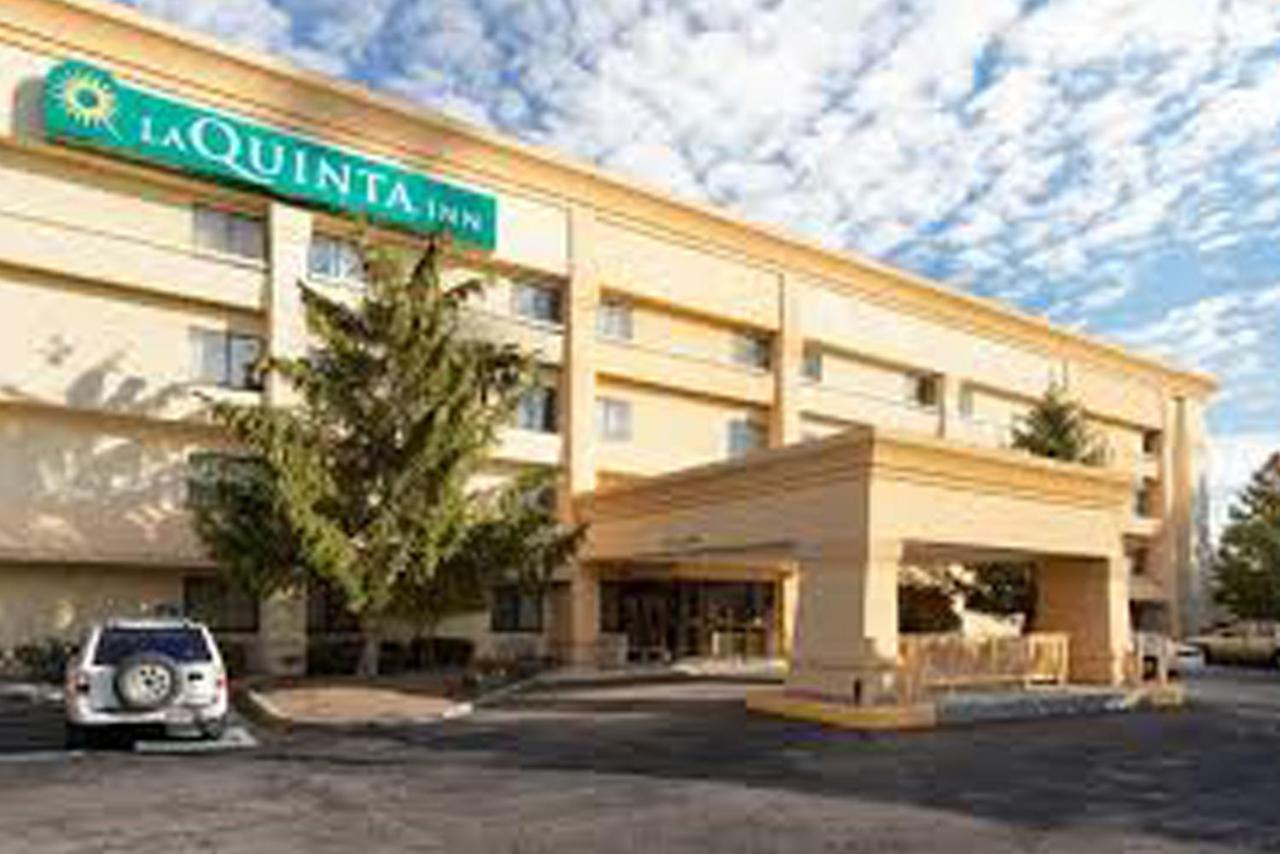 Norwood Inn & Suites Indianapolis East Post Drive Екстериор снимка